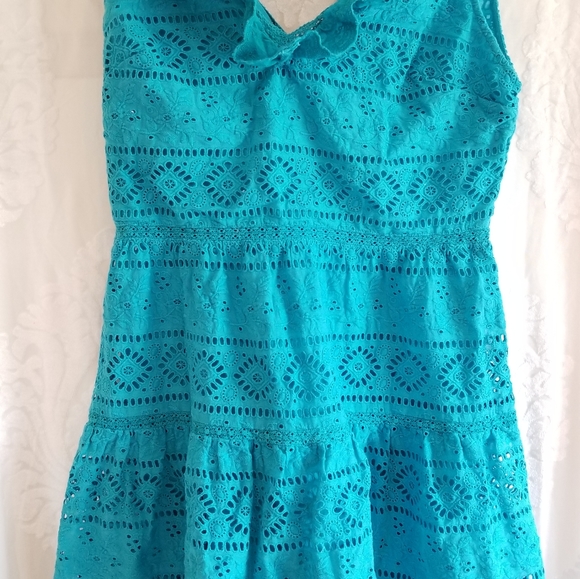 Alice+Olivia Summer Mini Dress - Picture 5 of 9